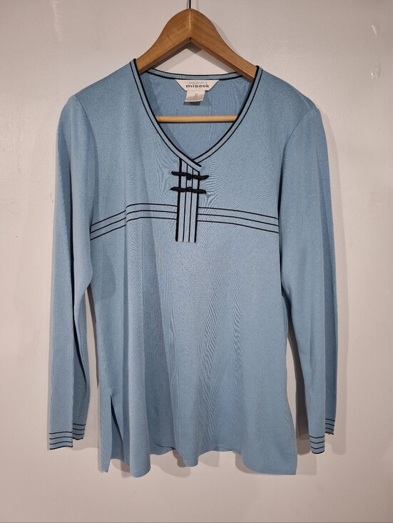 Misook Tops - Exclusively Misook light blue black stripe long sleeve shirt blouse ladies Sz M